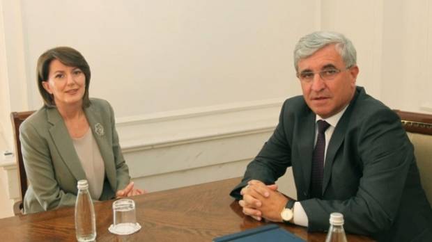 Reformları Başlatan Rektöre Cumhurbaşkanı Jahjaga'dan Tam Destek