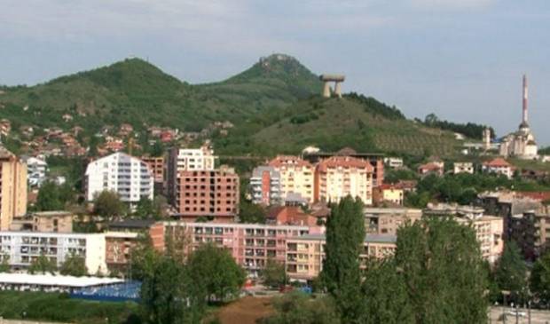 Mitroviça'da Bugün Yargıçlar Suç Yerini İnceleyecek