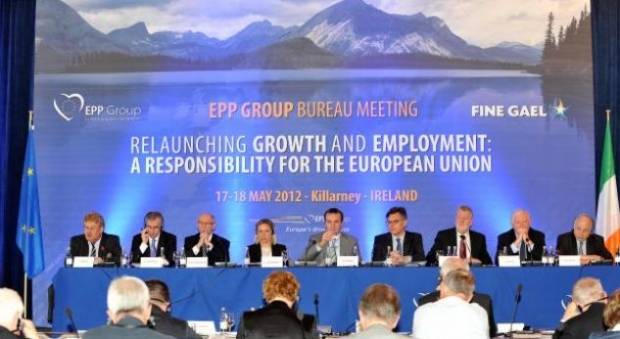 EPP, Başbakan Mustafa'ya Yumurtalı Eylemi Kınadı