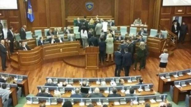 Muhalefet Komisyon Toplantılarını da Boykot Edecek