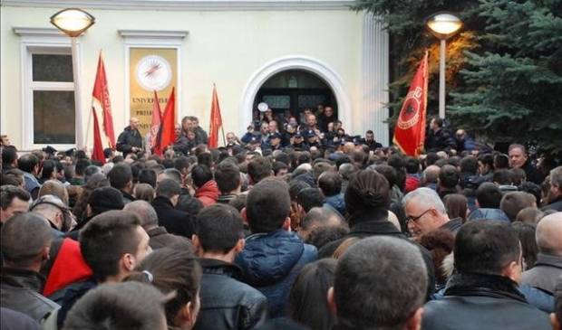 Gaziler, Rektör Zejnullahu'nun Görevden Alınmasını Destekliyor