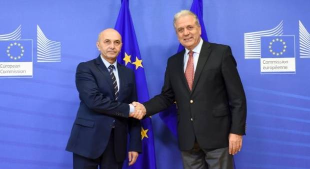 Mustafa: 2016-da Vizesiz Seyahat Edeceğimizden Eminim