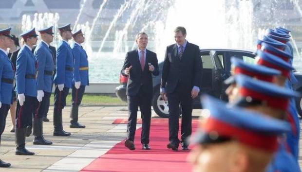 NATO Sırbistan'a Hava Sahası Kısıtlamalarını Kaldırdı