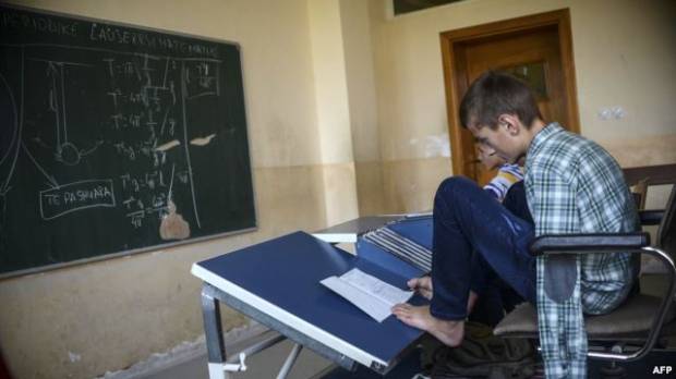Kosova'da Engellilerin Sadece 11%-i Eğitim Görebiliyor