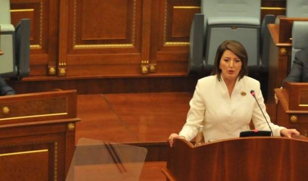 Cumhurbaşkanı Görev Süresinin Sona Ereceğini Duyurdu