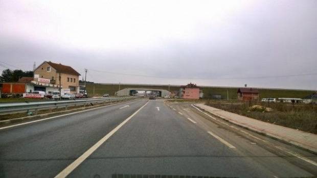 Priştine-Mitroviça Karayolunun Bir Bölümü Bugün Hizmete Açılacak