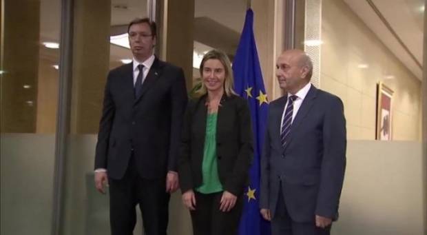 Uluslararası Diplomatlar, Birliğin Yeniden Müzakere Edilmesine Karşı