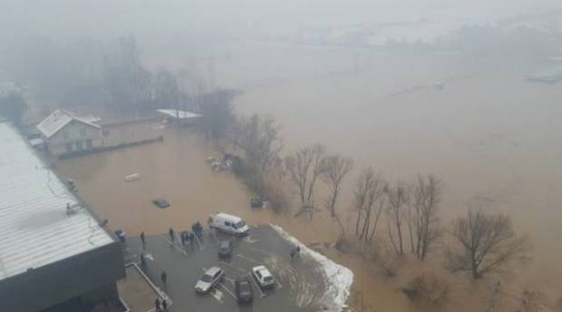 Eriyen Karlar ve Sağanak Yağmur Ülkemizde Sel ve Su Baskınlarına Neden Olmaktadır