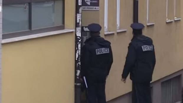 Polis, Albin Kurti'nin Evini Kontrol Etti
