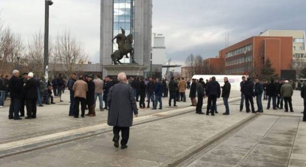 UÇK Gazilerinin Protestosu Sakin Tamamlandı