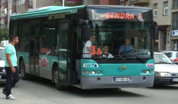 Priştine'de Şehir içi Otobüsleri Protesto Ediyor