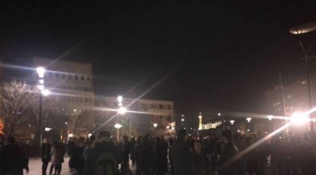 Muhalefetin Sembolik Protestosu