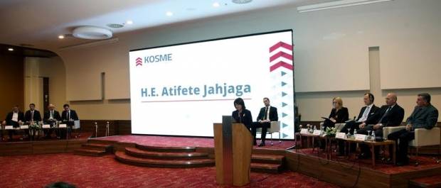 Jahjaga: Özel Sektörün Desteklenmesi Devletin Sorumluluğudur