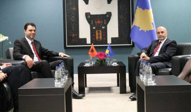 Mustafa: Kosova Arnavutluk ile İşbirliğine Önem Veriyor
