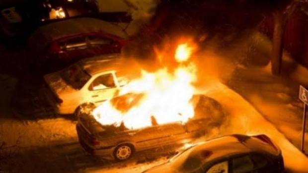 Bir Savcının Aracı Molotof Kokteyli İle Kundaklandı
