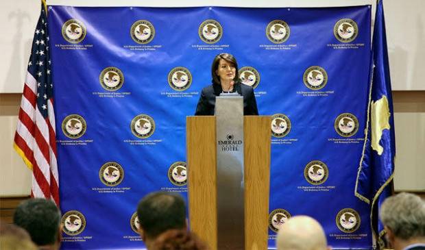Jahjaga: Ailede Şiddet, Demokrasi ve Devlete Sıkıntı Oluşturuyor