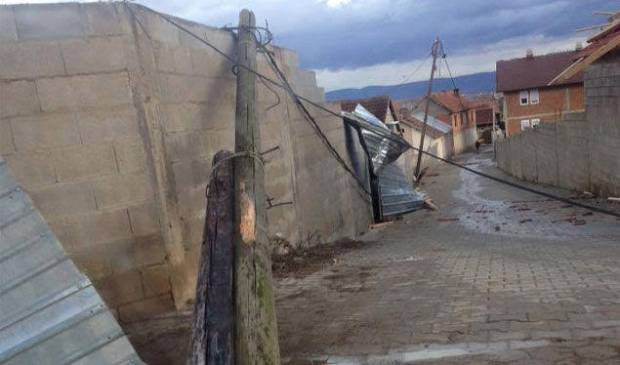 Elektrik Direğinden Düşen Bir Kişi Hayatını Kaybetti