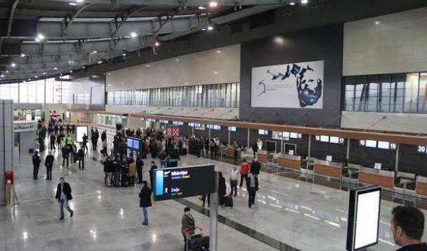 Havaalanı Bugün Saat 13:00'de Açılıyor