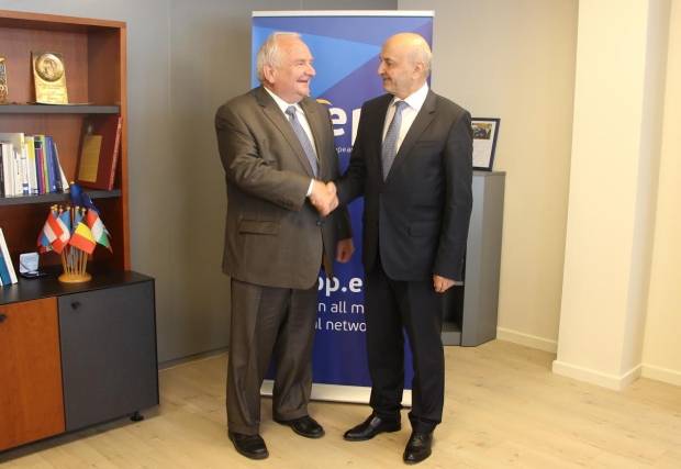 Daul: Mustafa, Vize Serbestisinde Yönetici Güç