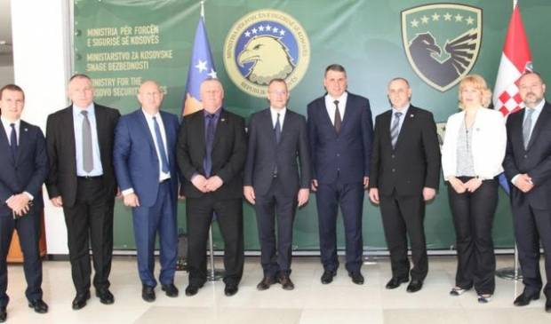 Hırvat Bakanlar KGG Bakanıyla da Temaslarda Bulundu