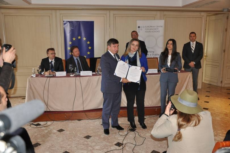 131 Kuzey Mitroviça Öğrencisinin Diplomaları Tanındı