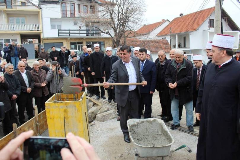 Gilan'da Cami Temeli  Atıldı