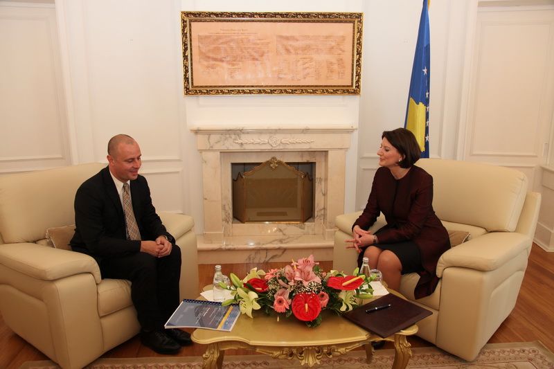 Kosova Her Alanda Somut Adımlar Atmalı