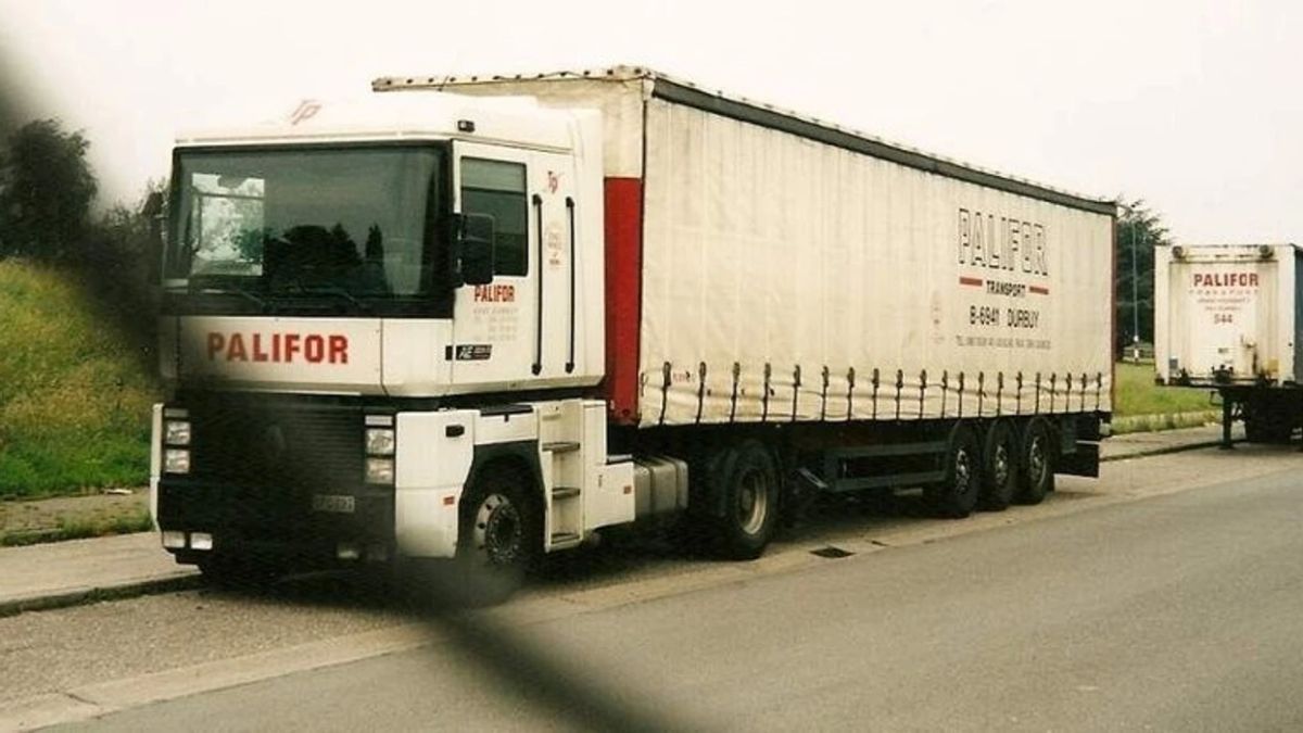 Yarın 20 tonun Üzerindeki Kamyonlar İçin Trafik Kısıtlaması Uygulanmayacak
