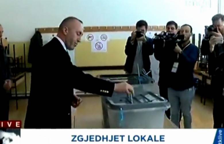 Büyük İşlerin Üstesinden Sadece İş ve Oyla Gelebiliriz