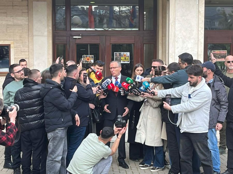 Osmani, Siyasi Partilerle Yeni Seçim Tarihini Görüştü
