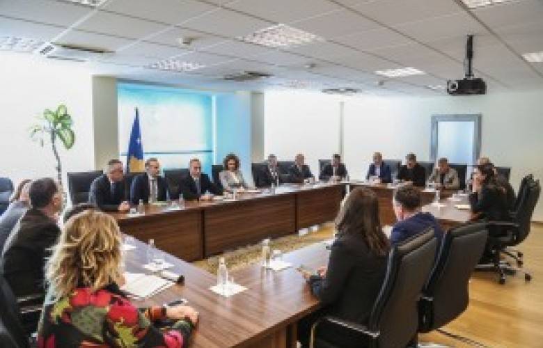 Haradinaj,  Çevre Bakanlığı’nı Ziyaret Etti