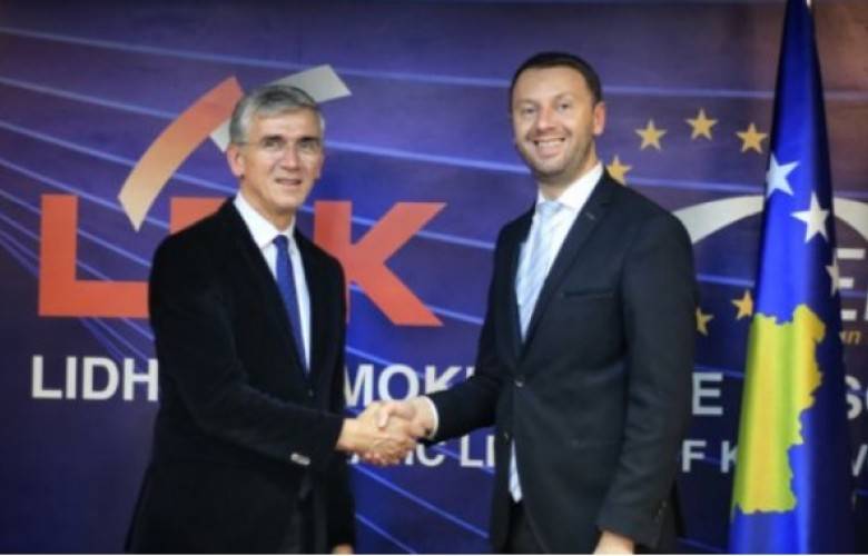 Priştine’de LDK-AAK Koalisyonu Resmileşti
