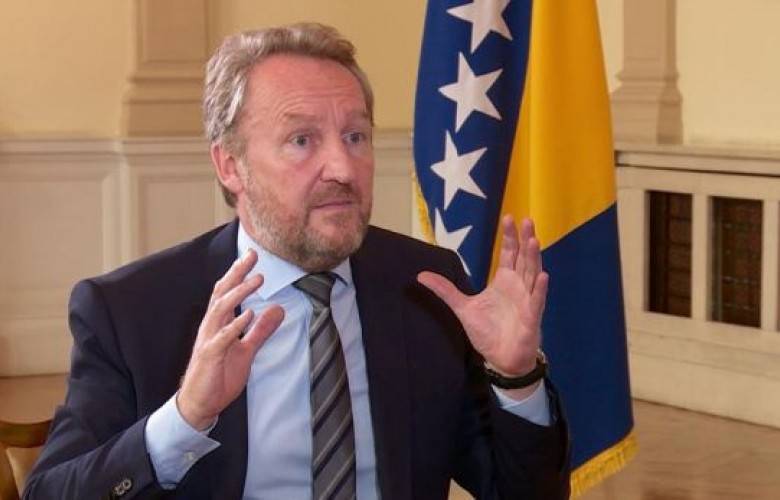 Kosova’nın Tanınmasından Yanayım,  Sırplar Engelliyor