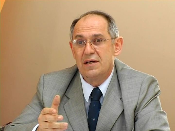 Mustafa Başbakan Yardımcısı Görevinden Vazgeçti