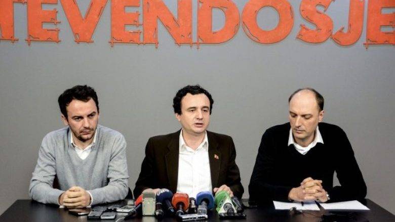Vetëvendosje Hareketi Liderleri Arnavutluk Vatandaşlığını Aldılar
