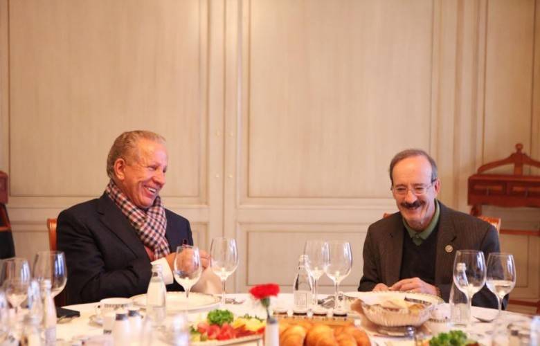 Pacolli,  Engel’i Kabul Etti