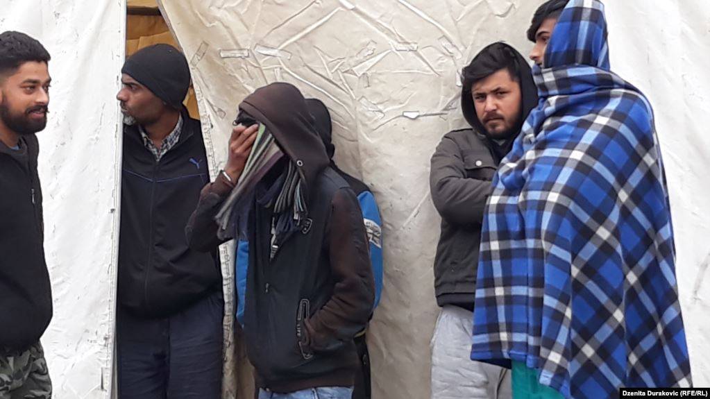 Kosova Polisi 27 Kaçak Göçmeni Yakaladı
