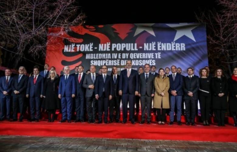 Kosova Hükümeti,  Vlora Kutlamalarına Katılmayı İptal Etti