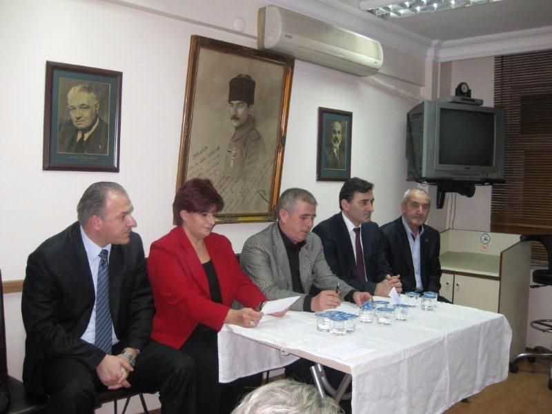 Kosova Heyeti Rumeli Derneğini Ziyaret Etti