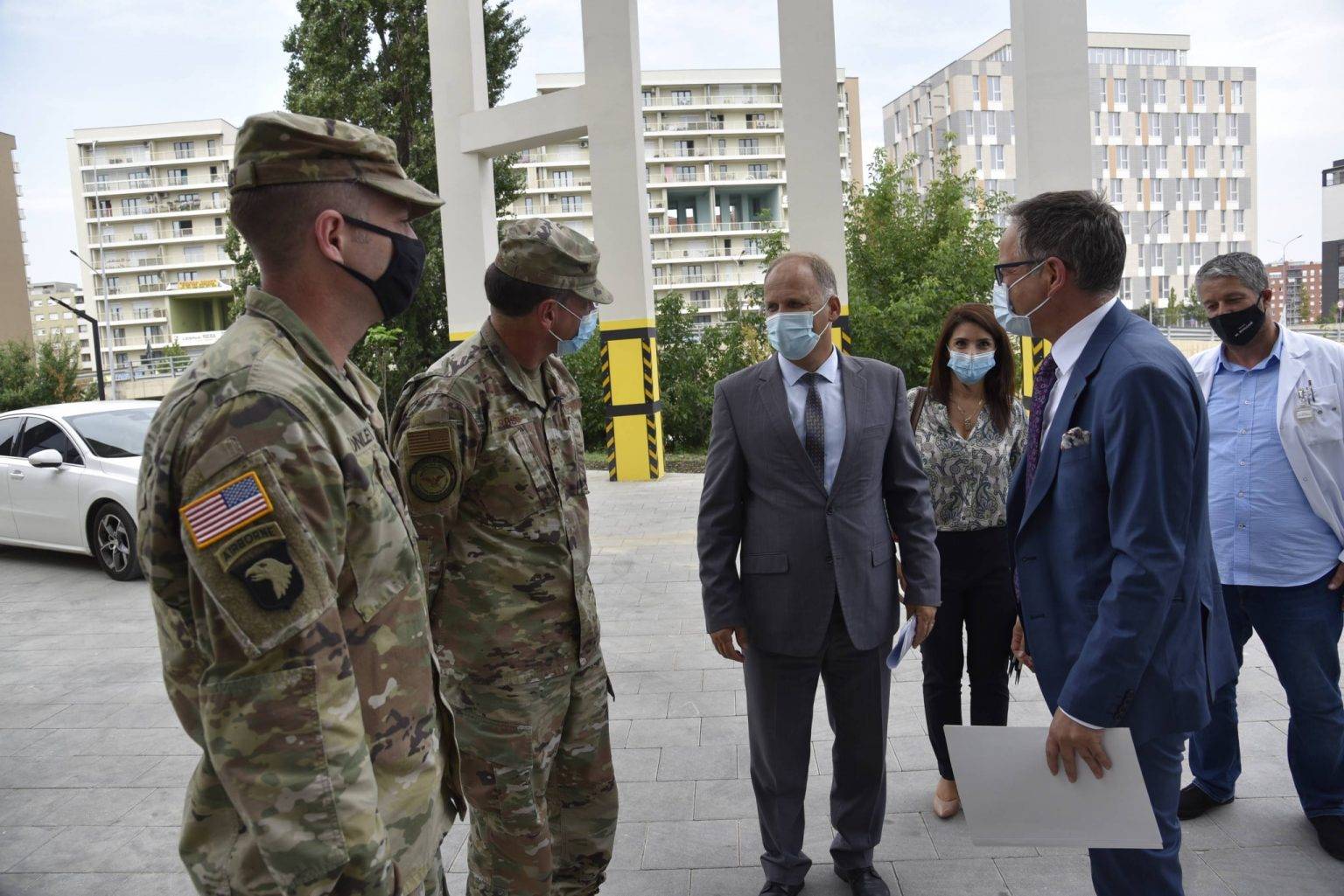 Amerikalılardan Kosova Sağlığına Tıbbi Cihaz Bağışı