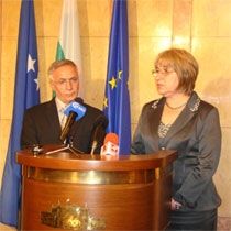 Bulgaristan Meclisi Kosova Meclisini Destekliyor