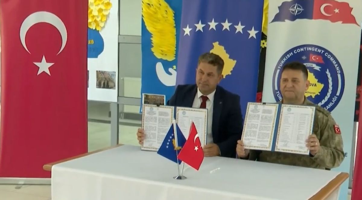 Mehmetçik'ten Randobrava'daki Okula Ana sınıfı Desteği