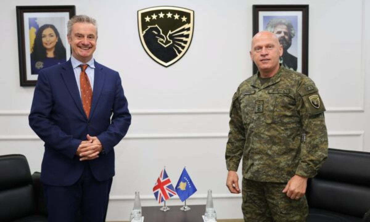 Jashari ve Hargreaves  Güvenlik ve İş birliğini Görüştü