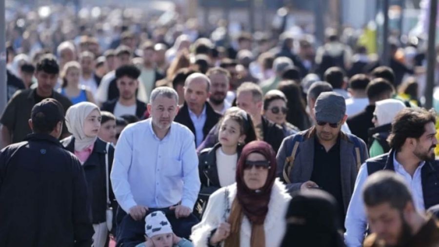 İstanbul, Londra ve Mekke'yi geçti