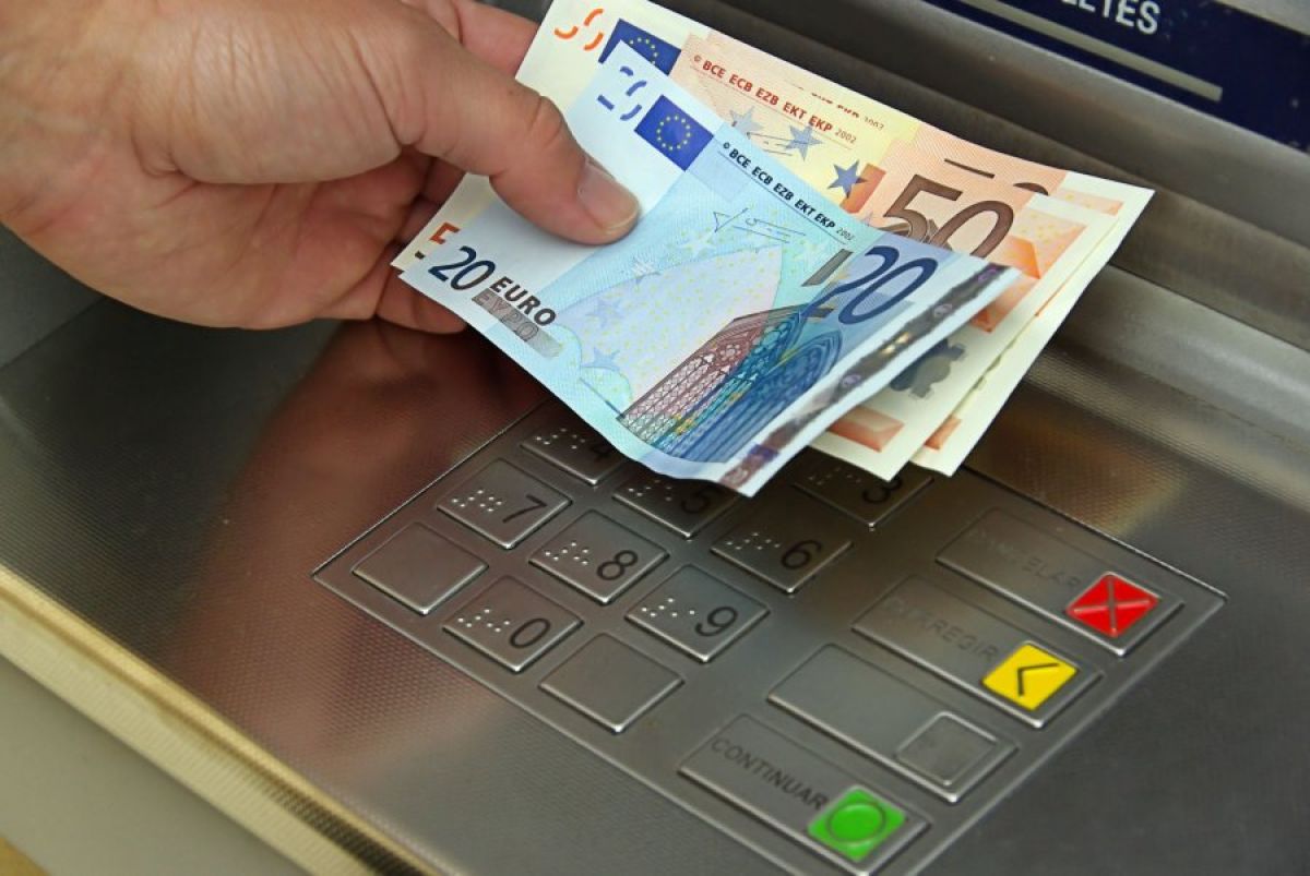 Kosova'da Ortalama Maaşlar 2025'te Yüzde 11,6 Arttı