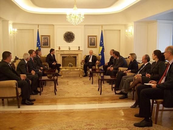 Başkan Sejdiu Kosova Türklerine 23 Nisan Bayramını Kutladı