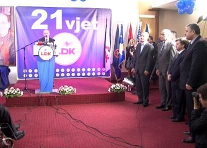 Kosova Vatandaş Oyunu Kötüye Kullanmayanlar Tarafından Yönetilmeli