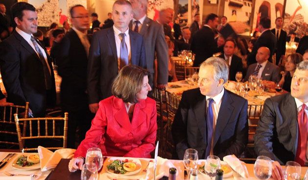 Başkan Atifete Jahjaga, Arnavut-Amerikan Ulusal Konseyi'nin 15. Kuruluş yıldönümü törenine katıldı.