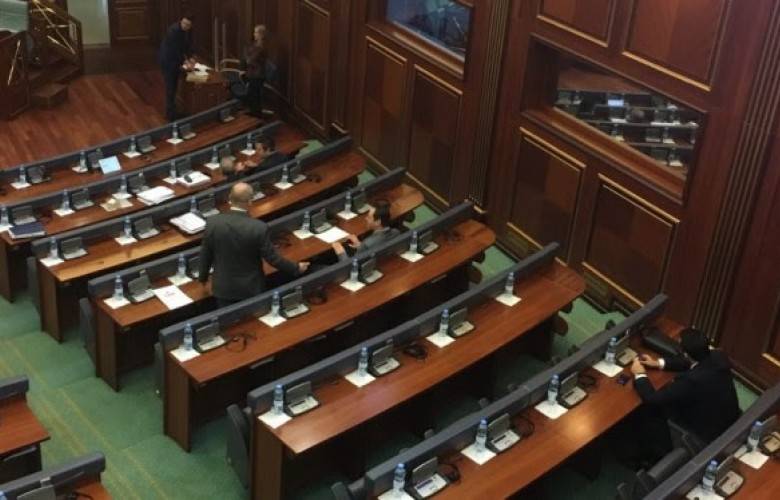 Milletvekilleri Meclis’e Geliyor