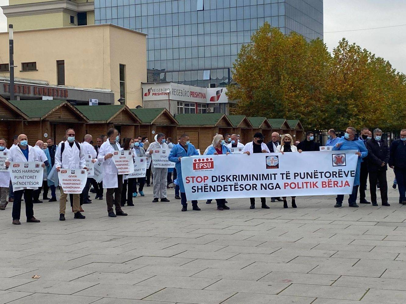 Sağlık Çalışanları Protesto Düzenledi